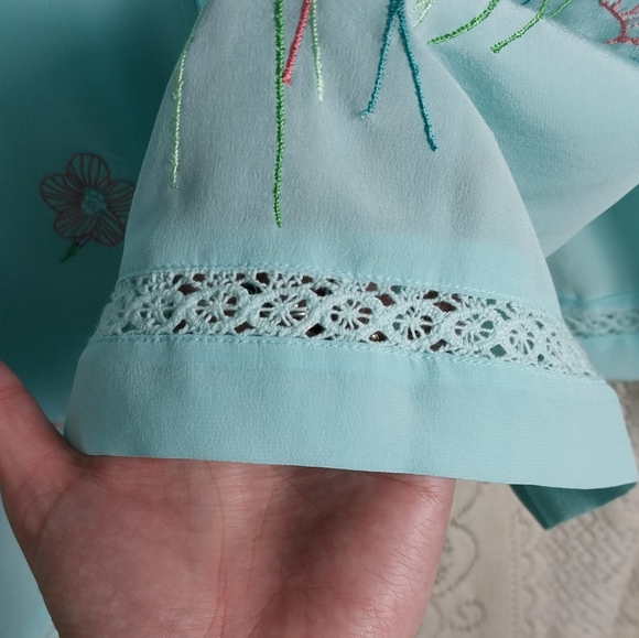 100% Silk Diane Von Furstenberg Silk Assets Tunic Blouse Pajama Top M Embroidery - Picture 6 of 7